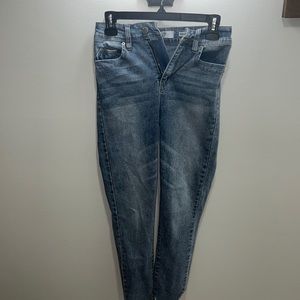 High rise jeans size 4